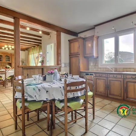 Holiday home Le Clos Du Bas